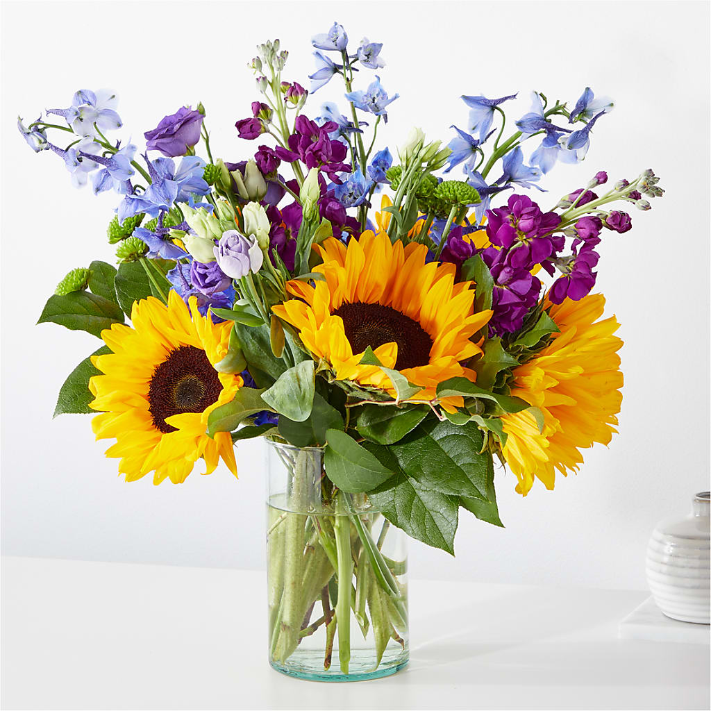 Catching Rays Bouquet – North Shore Florist, North Vancouver BC