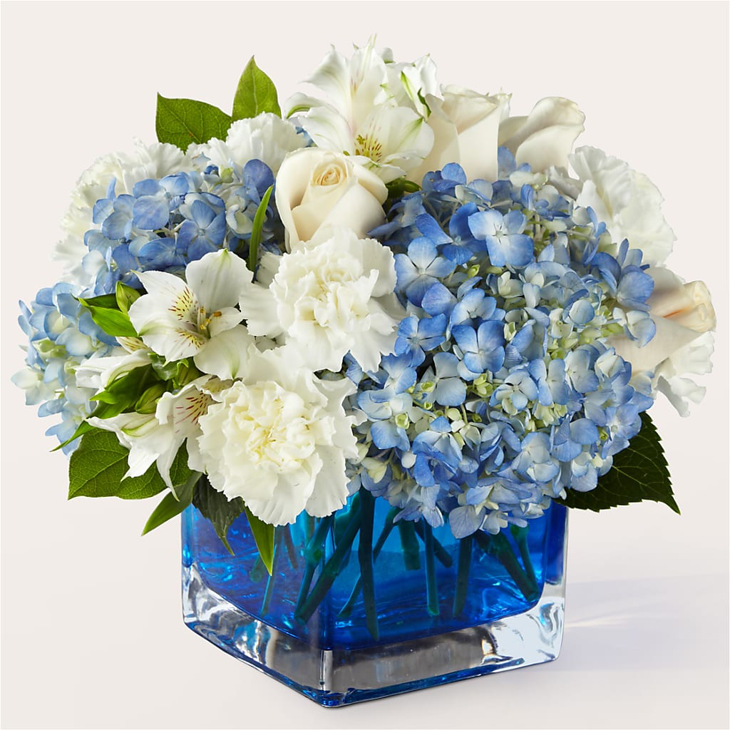 Soothing Waters Bouquet – North Shore Florist, North Vancouver BC