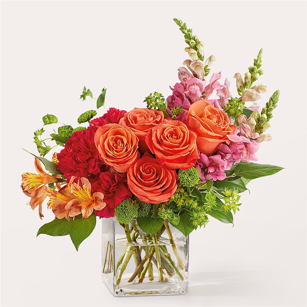 Cosmopolitan Bouquet – North Shore Florist, North Vancouver BC