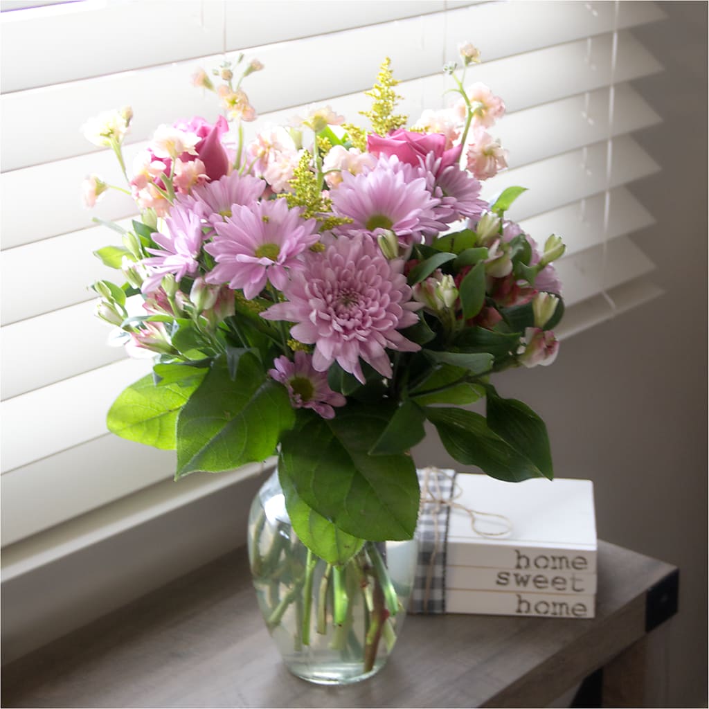 Pastel Tradition - A Florist Original –  North Shore Florist, North Vancouver BC