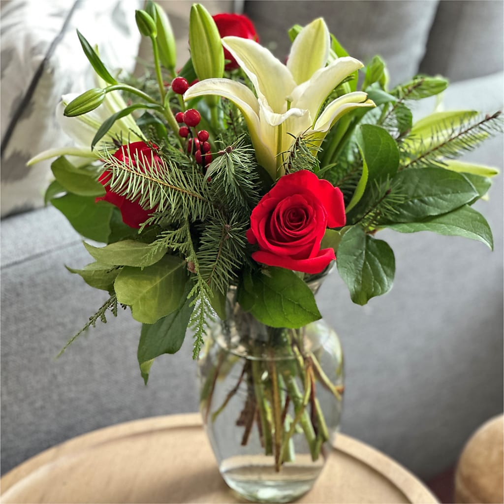 Sparkling Snowflakes Bouquet –  North Shore Florist, North Vancouver BC