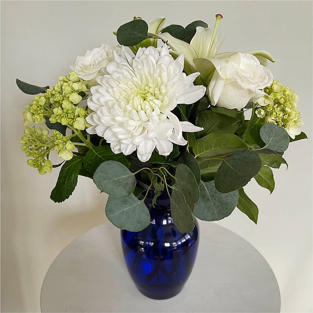 Snowy Dreams Bouquet –  North Shore Florist, North Vancouver BC