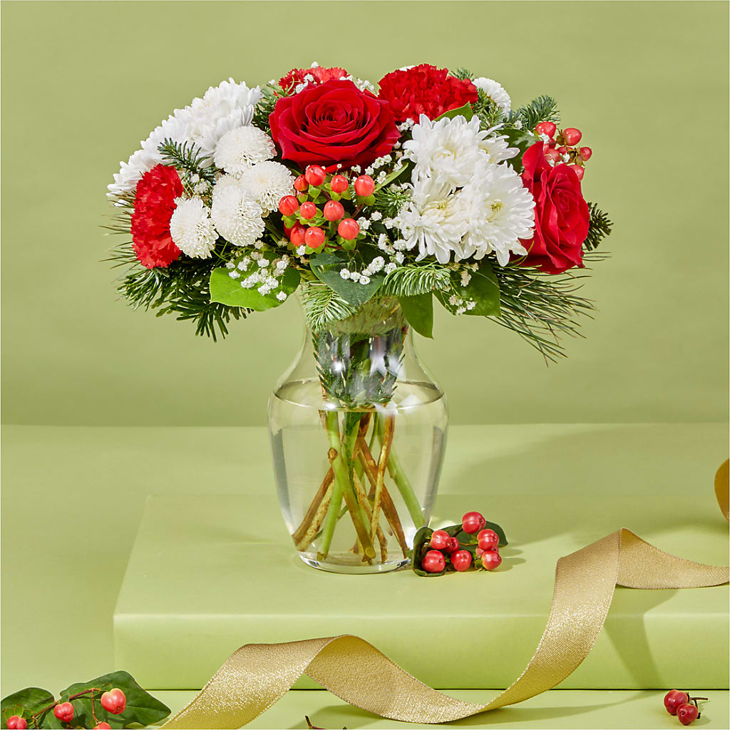 Chance of Flurries Bouquet –  North Shore Florist, North Vancouver BC