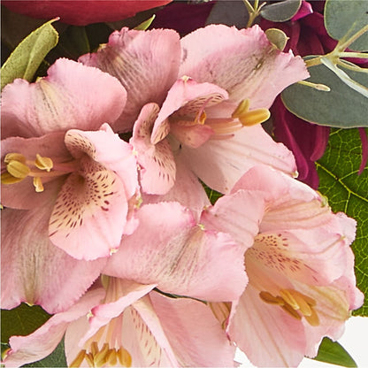Berry Cobbler Bouquet –  North Shore Florist, North Vancouver BC
