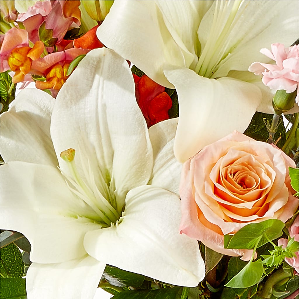 Grapefruit Splash Bouquet –  North Shore Florist, North Vancouver BC